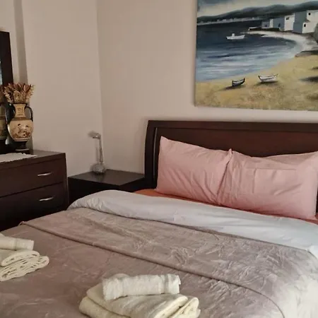 3 Bedroom Pafia 2 דירה *